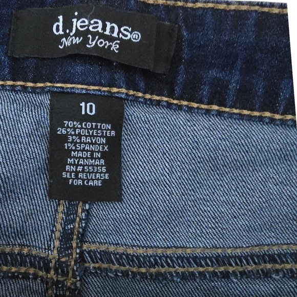 Stylish Blue Denim Jeans - Picture 5 of 6